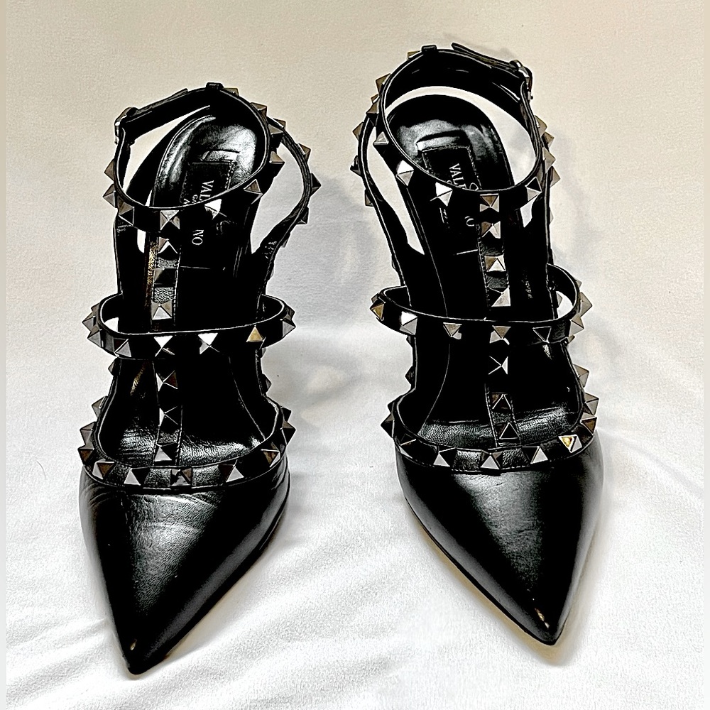 Valentino Rockstud Black T-Strap Pumps